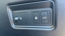 Land Rover Range Rover Sport 2.0 P400e HSE Silver 5dr Auto Estate